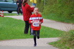 Leonie wird Gesamtdritte und gewinnt ihre Altersklasse.