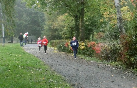 Jenna & Lilly auf dem Weg zum Ziel.