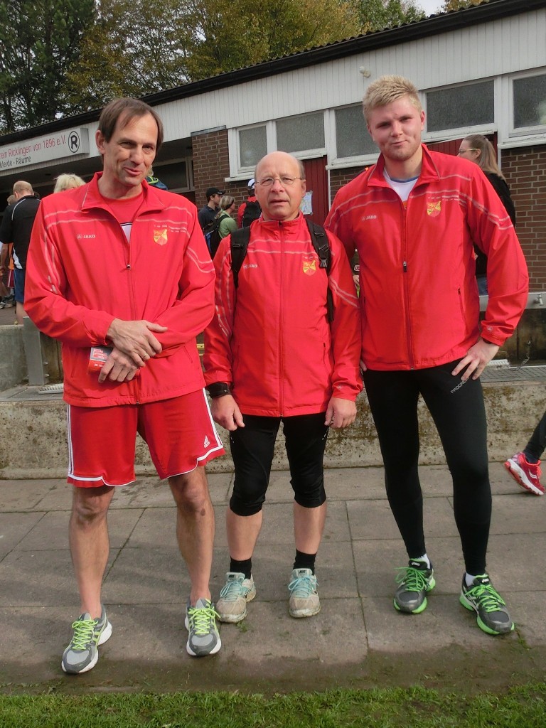 V.l.: Michael Jäkel, Peter Lieser und Julian Gißler vor, bzw. nach dem Lauf.