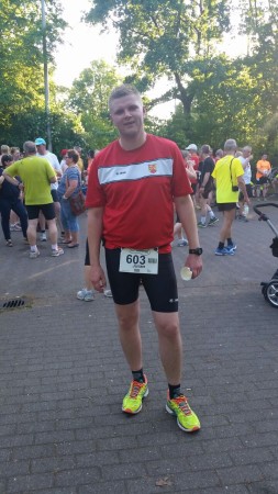 Auch nach 6,6km ist Julian ziemlich erschöpft!