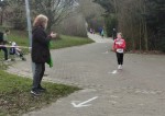 Johanna kommt in Richtung Ziel.
