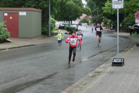 Recht schnell war Ben wieder zurück - von hier aus hat er noch etwa 400 m.